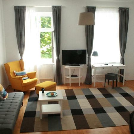 Enjoy Apartman 쇼프론 외부 사진